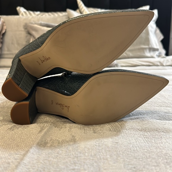 Sam Edelman Raelle 2 Ankle Boot - Picture 2 of 4